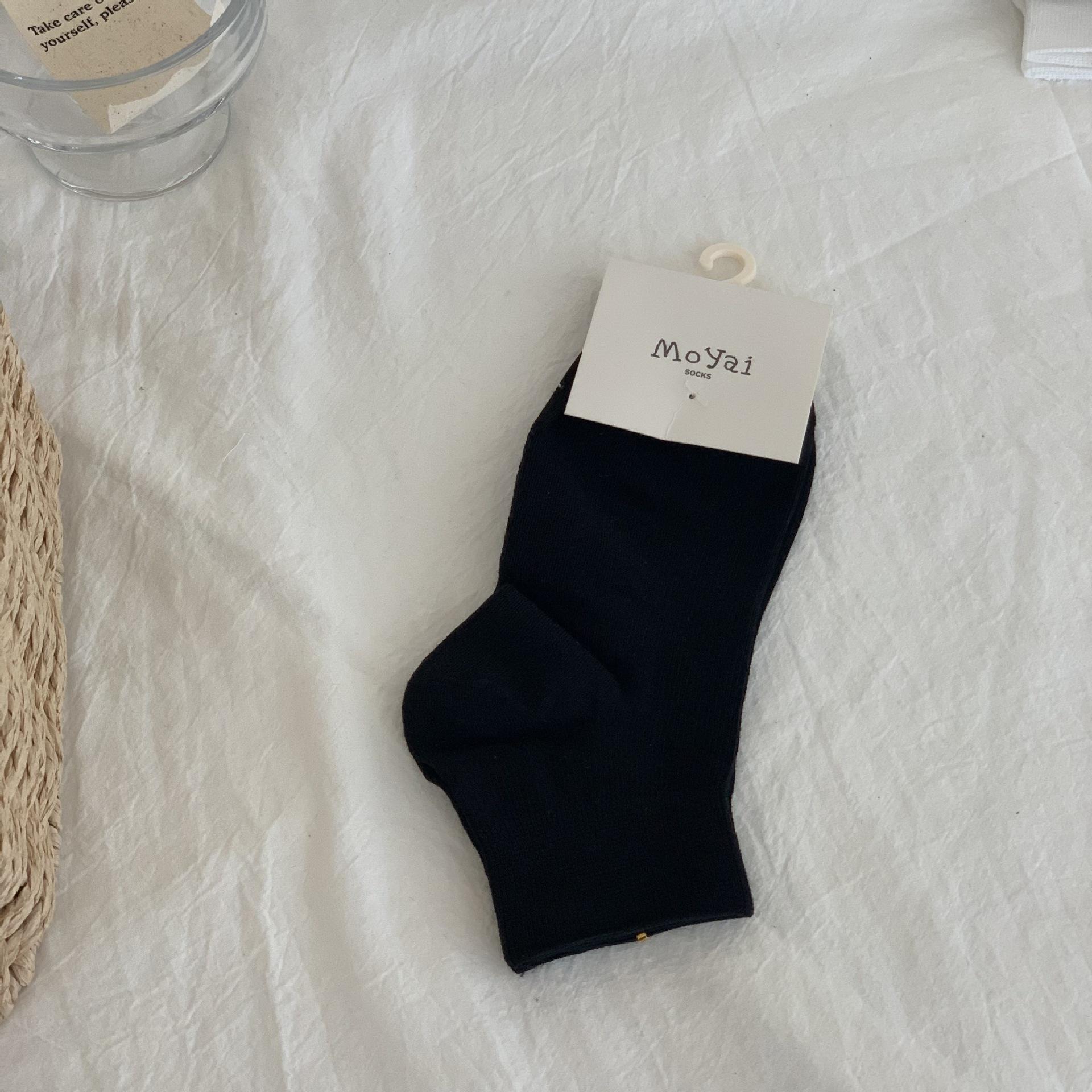 

Thin Combed Cotton Solid Color Socks Versatile Simple Short Socks Collegiate Style Sports Socks Cotton Socks Are The Same Style As Xiaohongshu One size fits all чорний