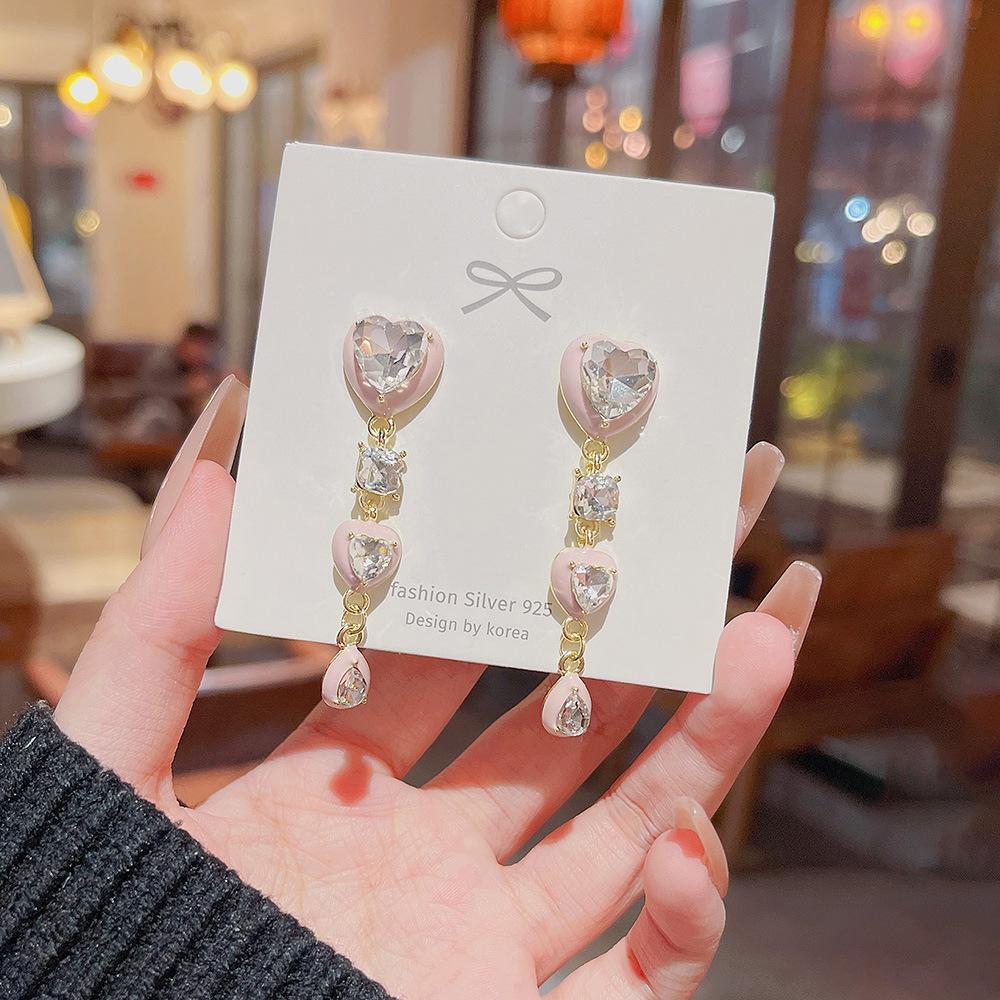 Girl pink earrings silver needle high sense Joker sweet earrings studded love earrings female.