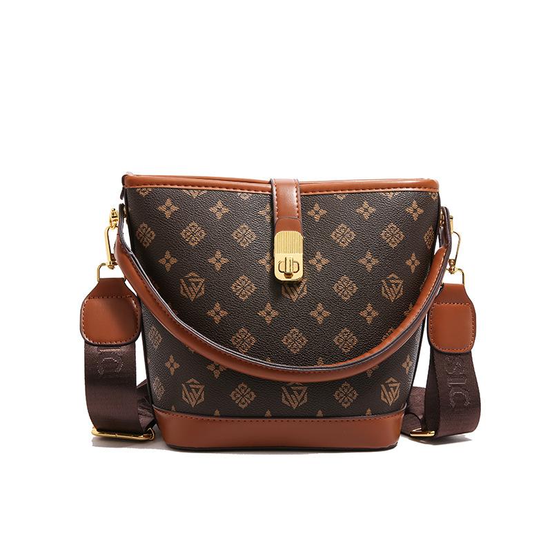 Light Luxury Bucket Bag, High-end Exquisite Women's Bag, Messenger Bag, Versatile and Fashionable Portable Shoulder Bag.