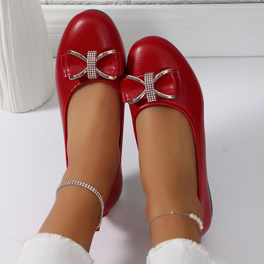 Large size rhinestone bow casual women's shoes 2025 spring and summer new Korean version flat ground wear light mouth single shoes