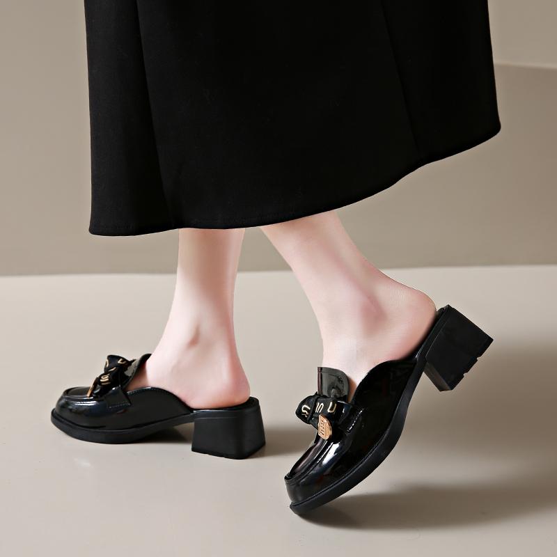 CRLAYDK Heeled Mules for Women Closed Toe Chunky Leather Shoes Slip On Comfortable Dress Pumps Slides Casual Ladies Loafers