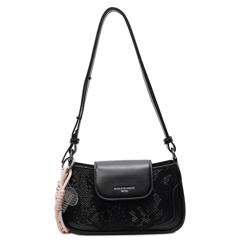 

Niche underarm bag women s popular new textured shoulder small square bag fashion chain crossbody women s bag Without pendant чёрный