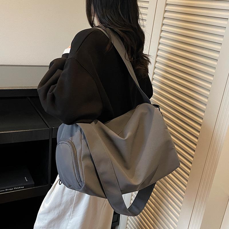 Casual Large-Capacity Nylon Canvas Bag Women'S Fashion Shoulder Bag Versatile Messenger Travel Bag
