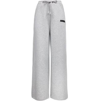 Alt giyim (Kadın) – Pantalon ve Kapriler