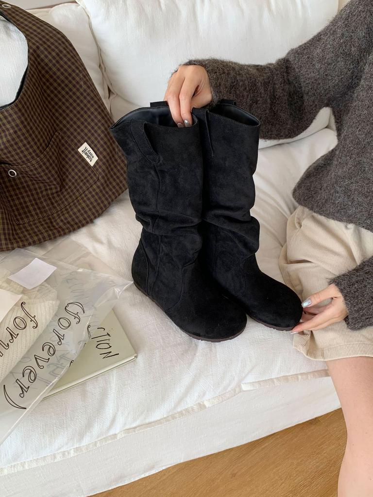 2025 New Sense Design Retro Versatile But Knee Boots Women's Inner Height Increase and Thin Pleated Knight Boots