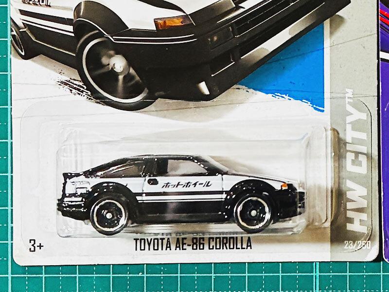 Hot Wheels TOYOTA COROLLA NISSAN FAIRLADY Z AE-86