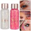 Neues Make-up, schimmernder Lidschatten, flüssiges Mädchen-Gesicht, Bühnen-Make-up-Gel, flüssiger Glitzer, Körperlotion, Ritual, Schönheits-Make-up