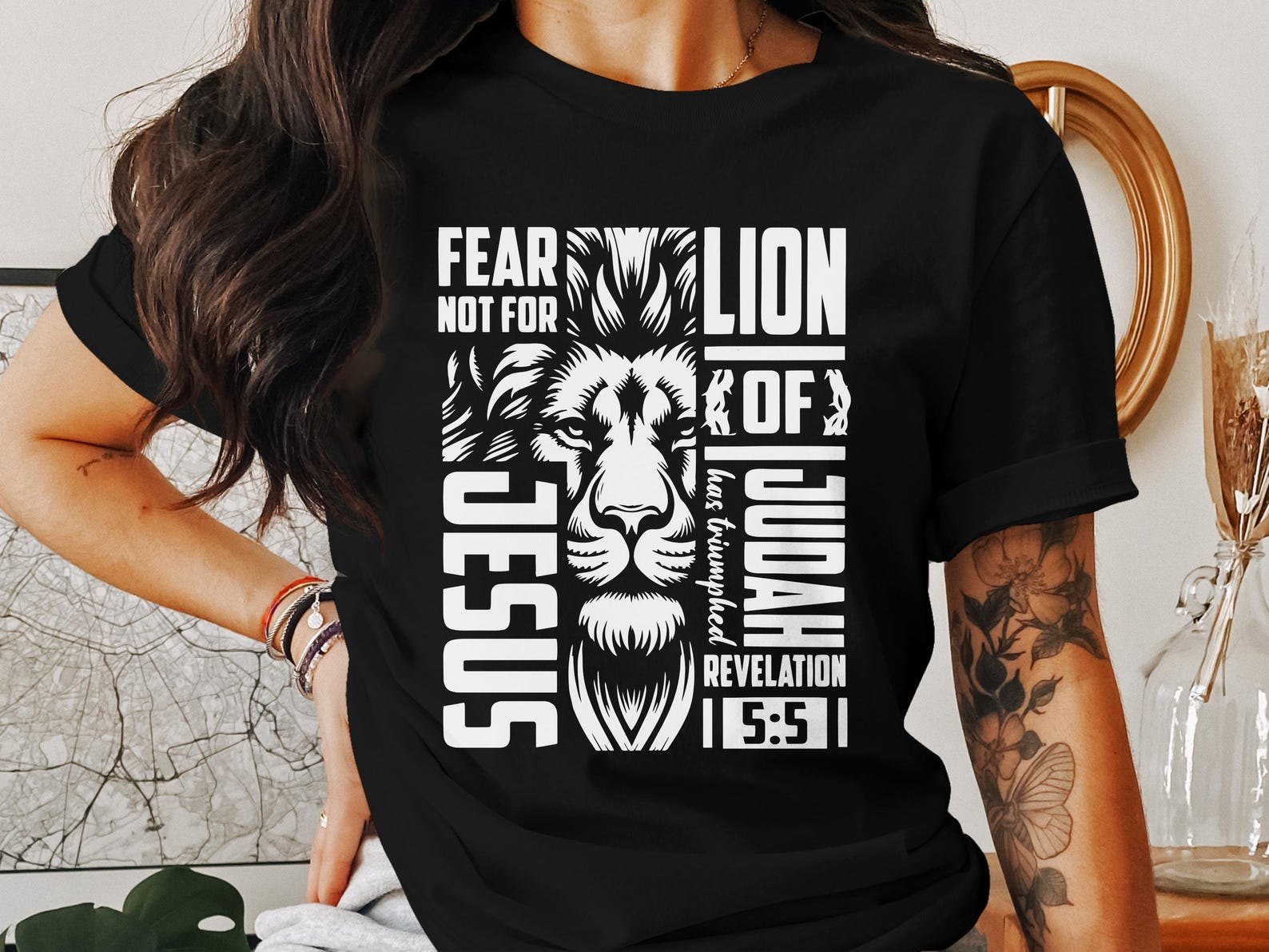 Lion of Judah T-Shirt, Jesus, Revelation 5 5 Christian Tee, Fear Not For Jesus, God, Christian Faith Gift, Religious TShirt, Trendy 2XL