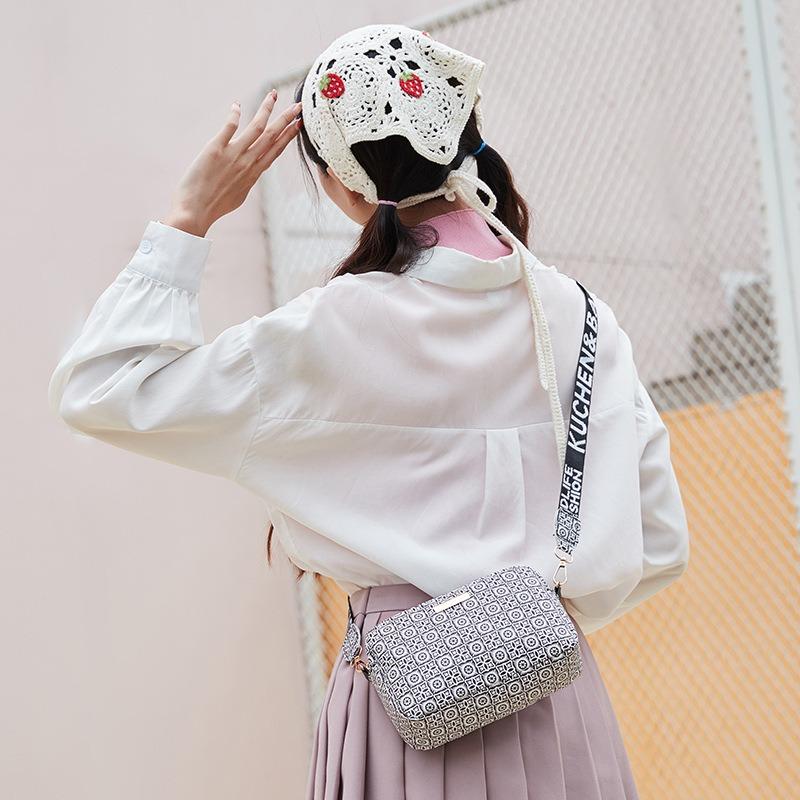 Women's Bag New Camera Bag Niche Ribbon Crossbody Camera Bag Casual Simple Small Square Bag Gift Bag