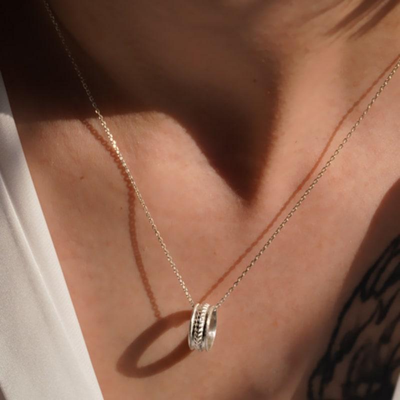 OVERGREY Laurel Necklace - Silver