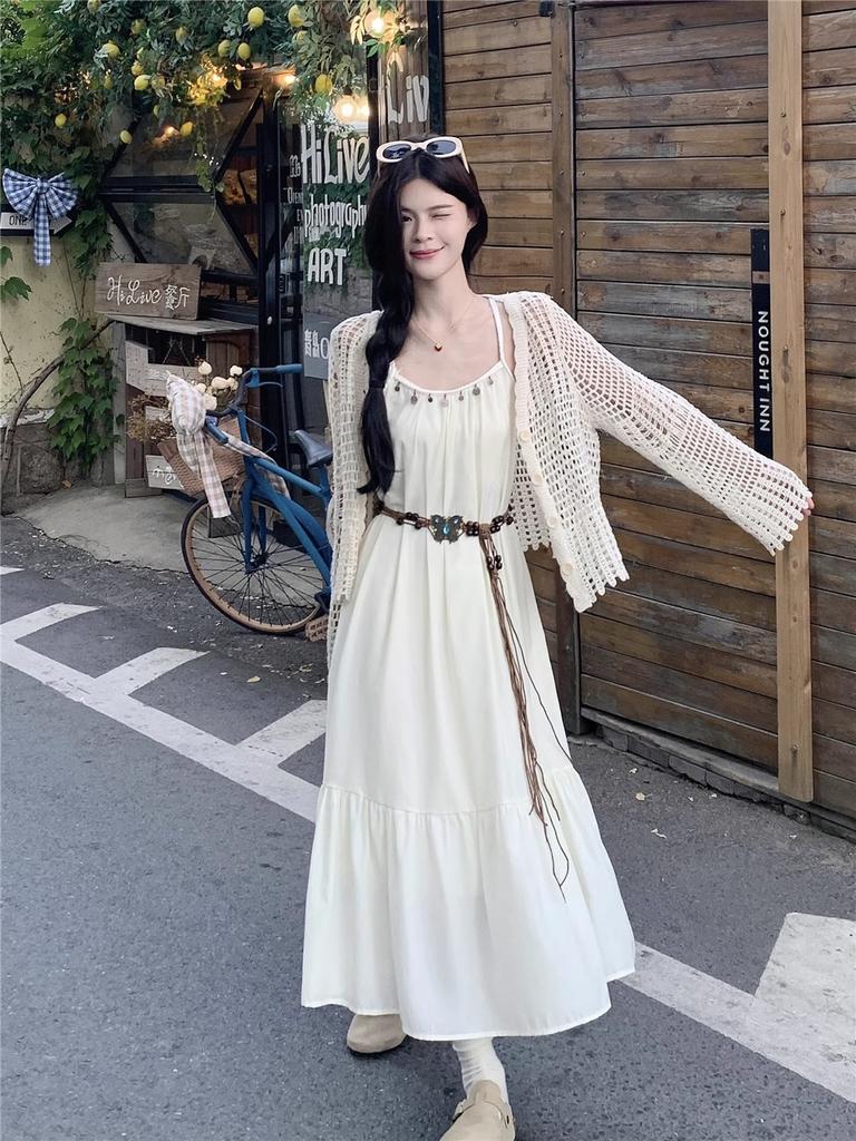 Seaside vacation style suit temperament waist suspender dress women's summer knitted hollow cardigan top two-piece set