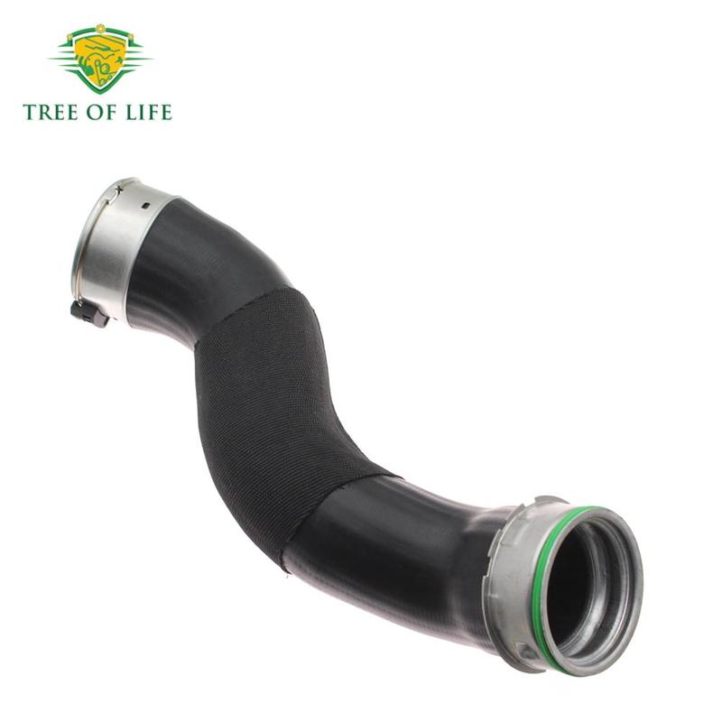 Turbo Intercharge Air Hose 11617823237 For BMW 11617823237 X5 F15 2.5dX-3.0dx 2013-2018 X6 F16 3.0dX-4.0dX 11 61 7 823 237