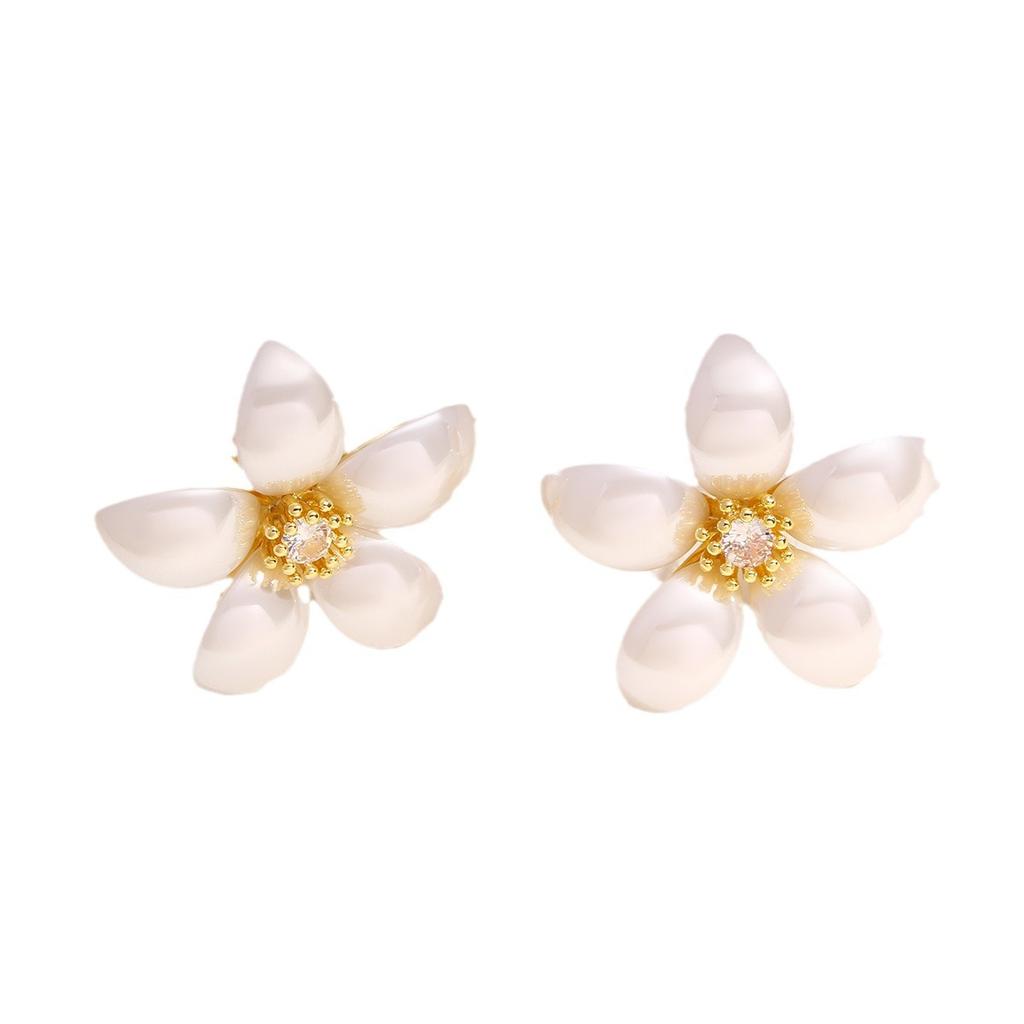 Exclusive Design High-end Flower Stud Earrings, Fashionable, Luxurious, Retro-style, Elegant Earrings