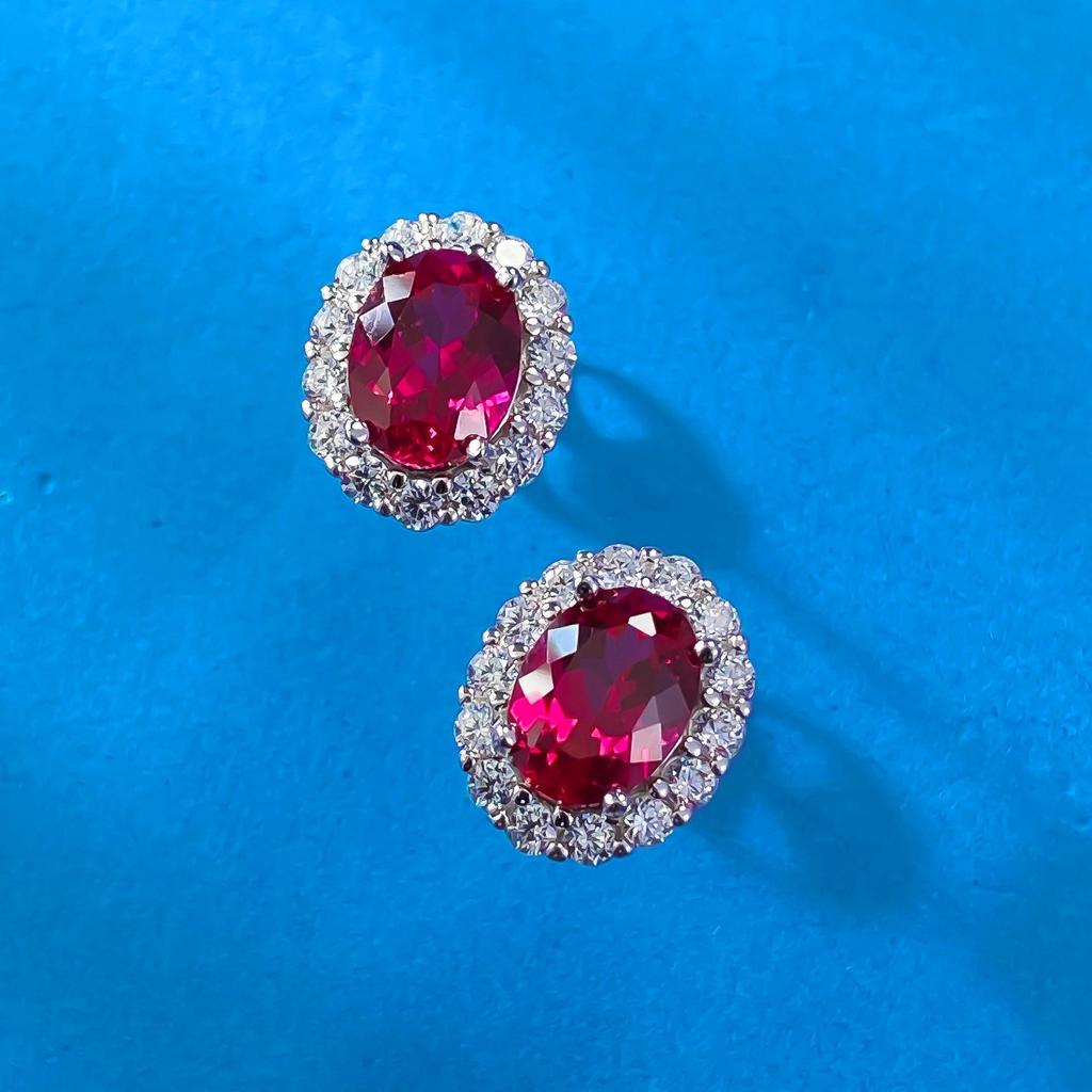 Boucles d'oreilles puces ovales en argent S925 et corindon rouge - Style tendance, quotidien et polyvalent