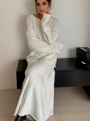2026 Høst Vinter Elegant Strikket To Delt Sett Off Shoulder Genser Topp Elastisk Midje Havfrue Skjørt for Kvinner