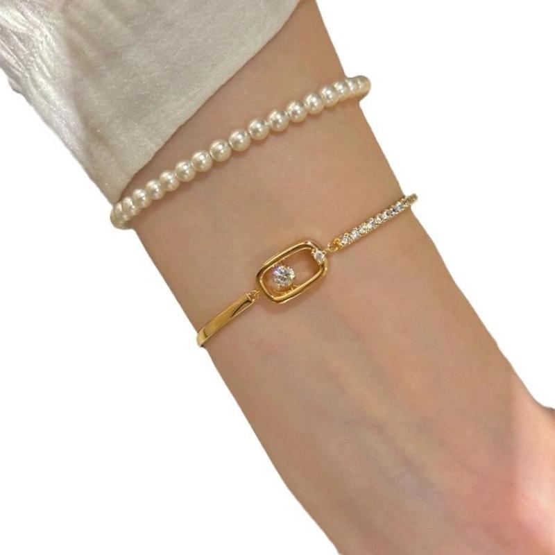 Retro Hollow Geometric New Style Exquisite and Fashionable Design Sense Niche and Simple Bracelet for Women