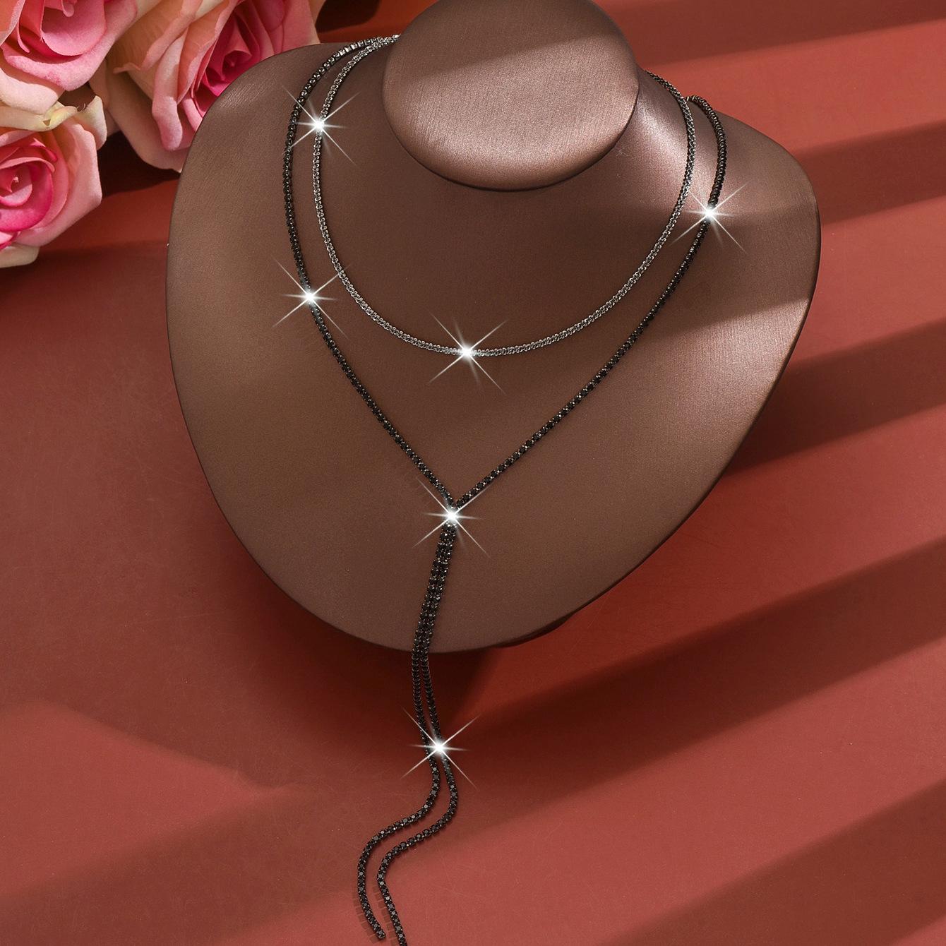 

Double Layer Y-Shaped Rhinestone Necklace for Women Long Tassel Chain чорний