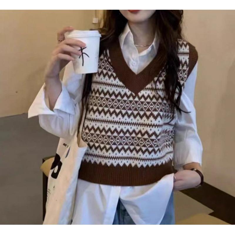 Rhombus Vest Women's Early Autumn New Outer Wear Stacked Inside Wear Retro Knitted Sweater Vest