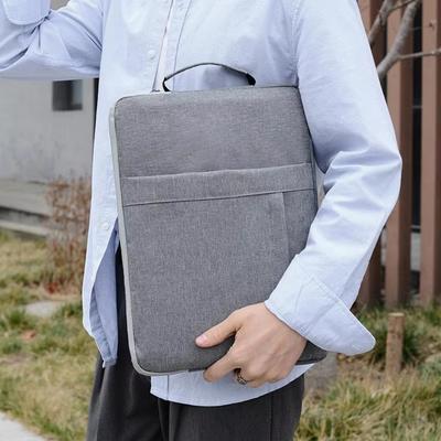 Tašky pro gadgety – Tašky na notebooky