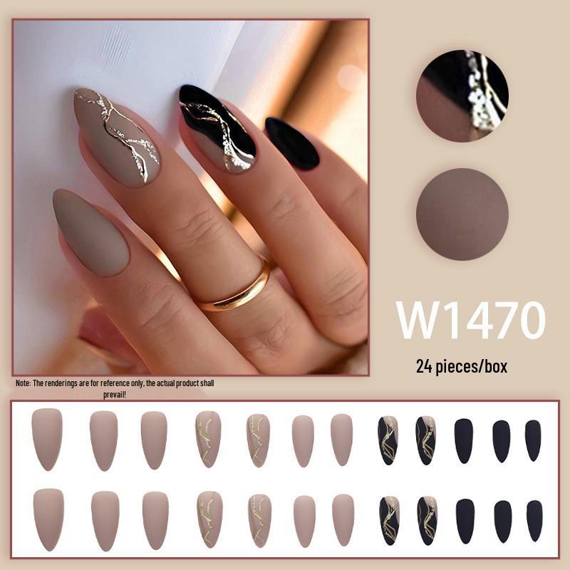 

Spicy Girl Fashion Glitter Metal Line Press-On Nails - Elegant, Versatile, and Skin-Brightening Nail Art.