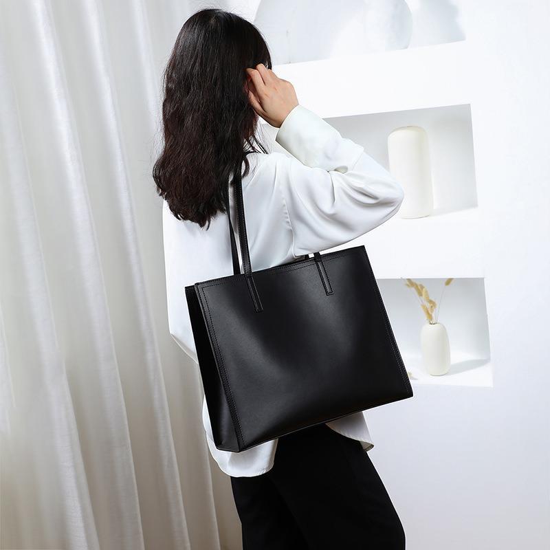 Сумка женская кожаная сумка тоут квадратная сумка сумка OEM на плечо сумка тоут на заказ 36x31x12.5 чёрный