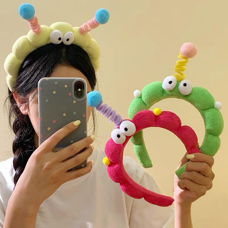 Korean Style Sponge Headband Twisted Funny Cartoon Plush Hairband Cute Headwear Big Eyes Hair Hoop