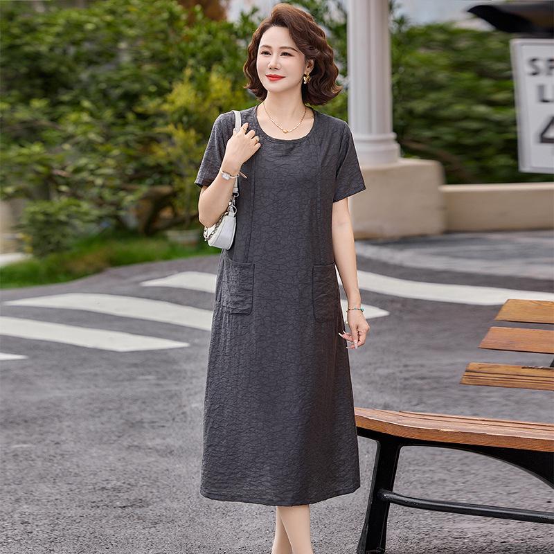 

Mother s Summer Short-Sleeve Round Neck Dress for Middle-Aged & Elderly: Stylish Loose Slim-Fit, Belly-Covering Casual Skirt 5XL