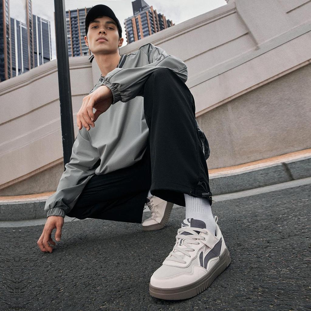 Li-Ning Qingyun Komfortable Allsidige Sklisikre Slitesterke Pustende Lavsko Skatesko Herre Sneakers Hvit Grå AGCT297-1