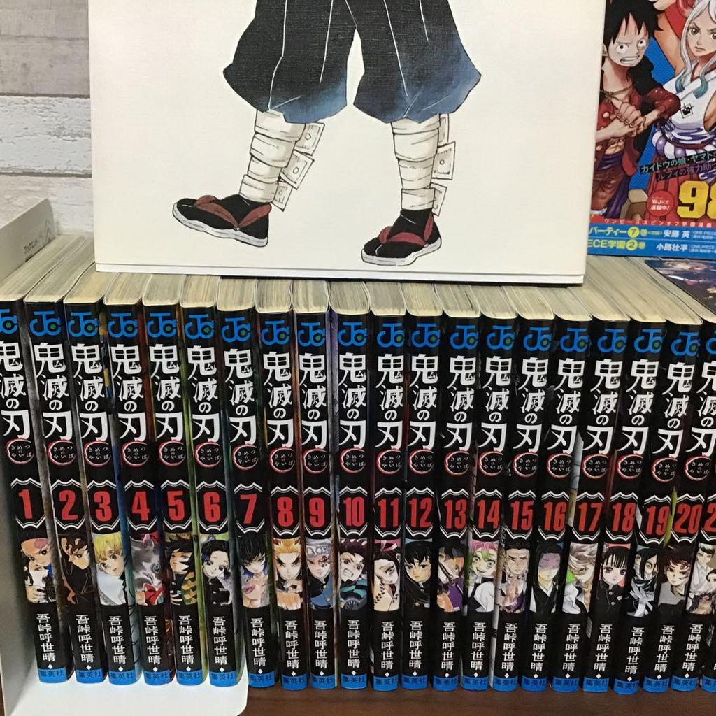 [USED] Complete Bonus Set! Demon Slayer: Kimetsu No Yaiba Complete 23-volume Set + 14 Related Books, Art Book, Spin-off, Novelization