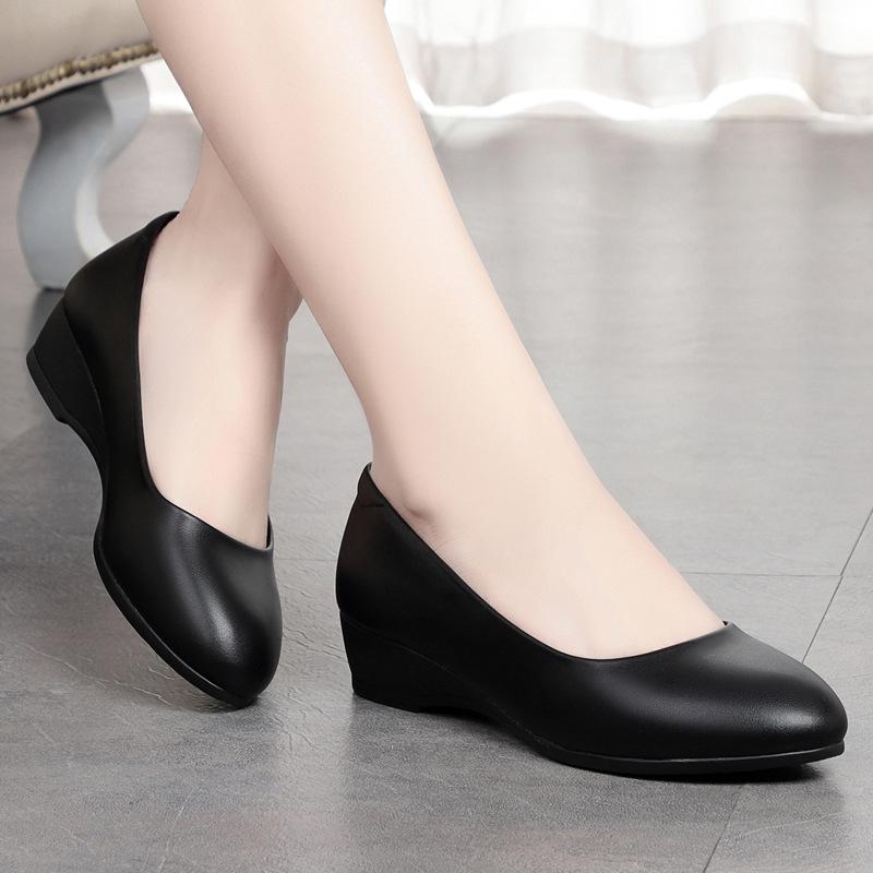New Women's Genuine Leather Slip On Flats   Black Low Wedge Work Shoes, Comfortable Office and Commuting Shoes for daily use