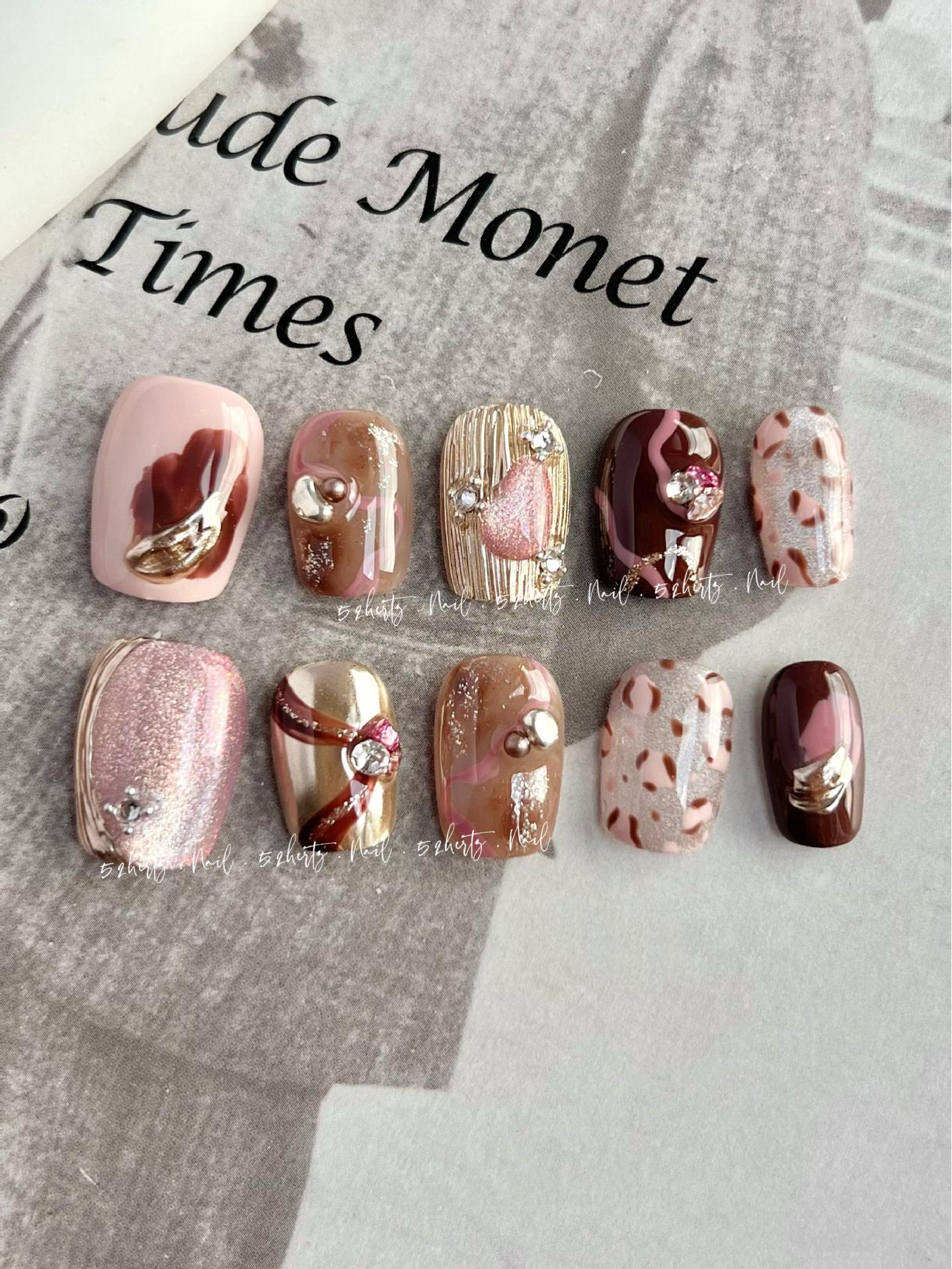 

Блестящие розовые накладные ногти с леопардовым принтом Buccellati: Высококлассный, Ручной работы, Отбеливающий кожу Medium