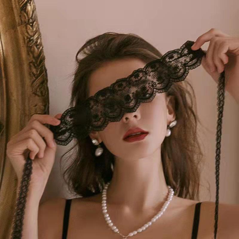 Nightclub Queen Sexy Lingerie Set with Lace Eye Mask
