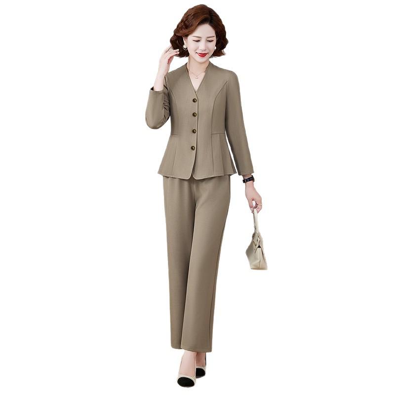 Conjunto de Duas Peças Elegante da Coleção Primavera 2025 da Mamãe para Mulheres de Meia-Idade e Idosas