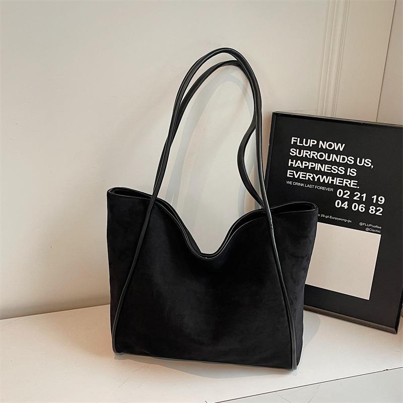 Retro Tote Bag Women's Autumn New Fashion Simple Commuter Shoulder Bag Casual Underarm Tote Bag