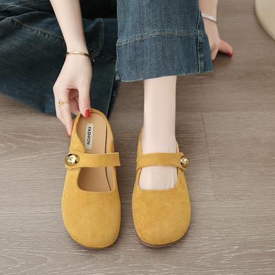 Chinelos de bico fino femininos para uso externo 2025 primavera e verão novos Velcro boca rasa sola plana versátil casual um pedal sapatos femininos