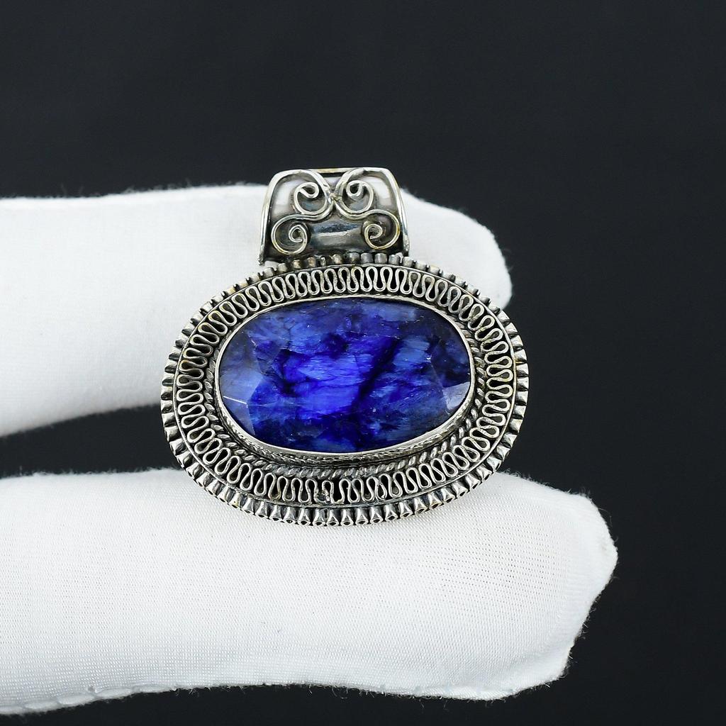 Zierlicher blauer Saphir Edelstein Silberanhänger in 925 Sterlingsilber - Handgefertigtes Design, Alltagsschmuck, Antiker Anhänger Geburtstagsgeschenke für die Liebe