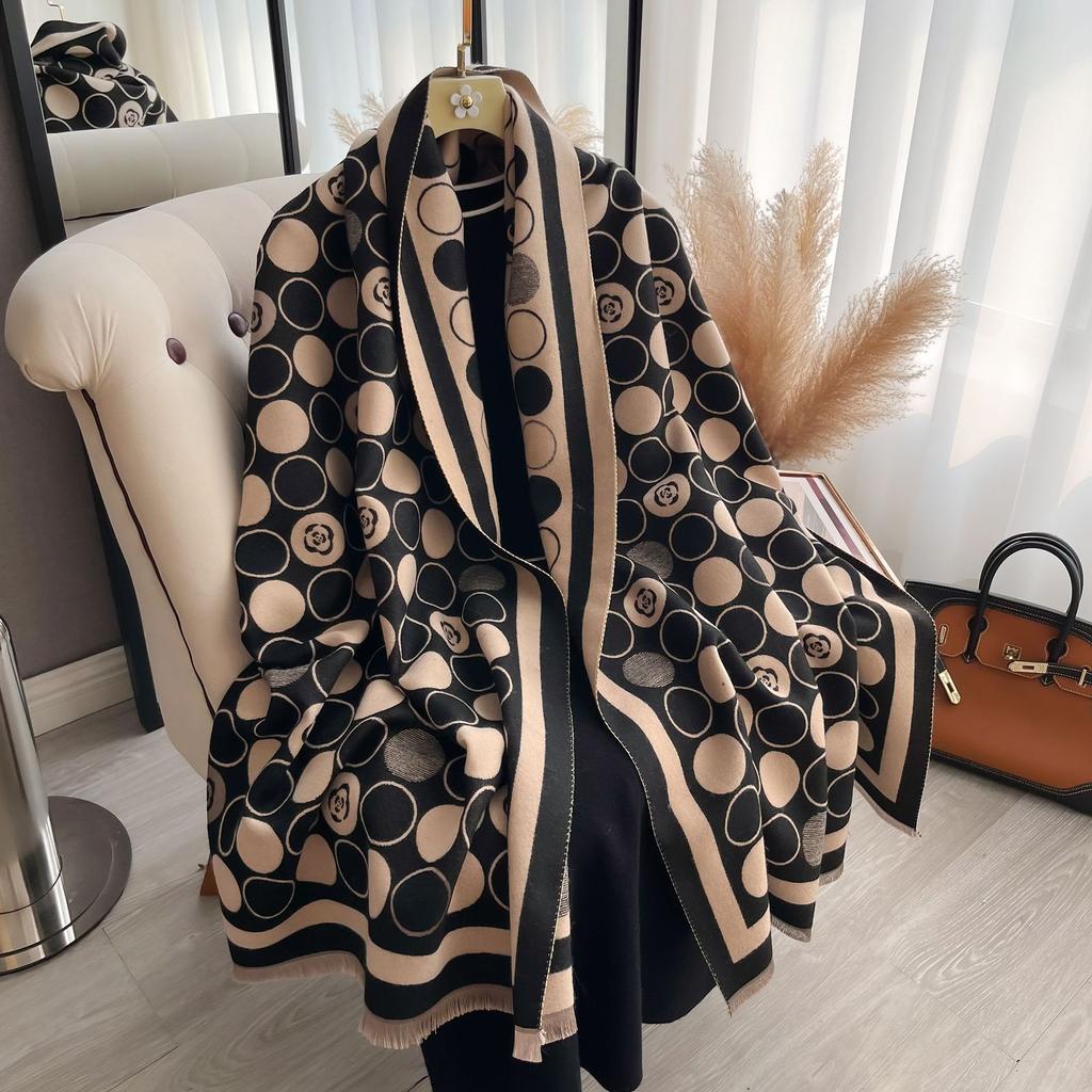Big-Name Camellia Decoration Fashionable Imitation Cashmere Women'S Warm Scarf Short Beard Tassel Extended Shawl