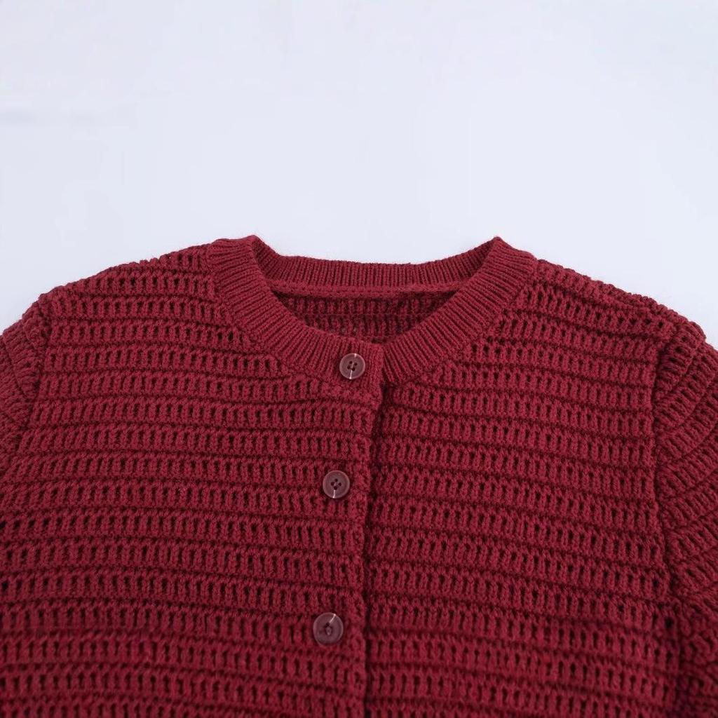 Women's 2024 Winter Fashion: European & American Style Textured Crew Neck Long Sleeve Knit Cardigan