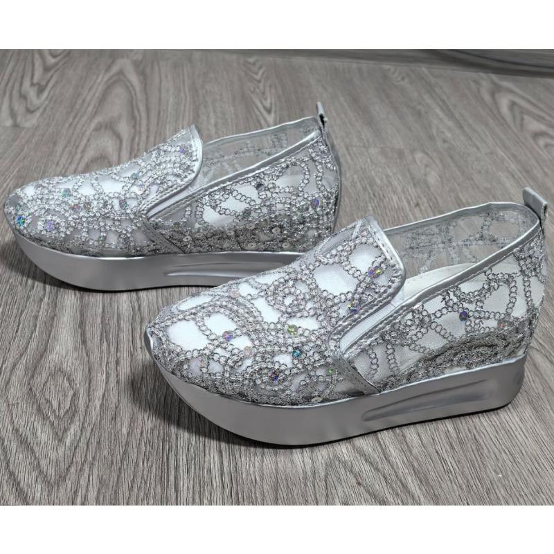 Damenmode Flache Sohle Innere Höhenerhöhung Meshgarn Atmungsaktive Freizeitschuhe