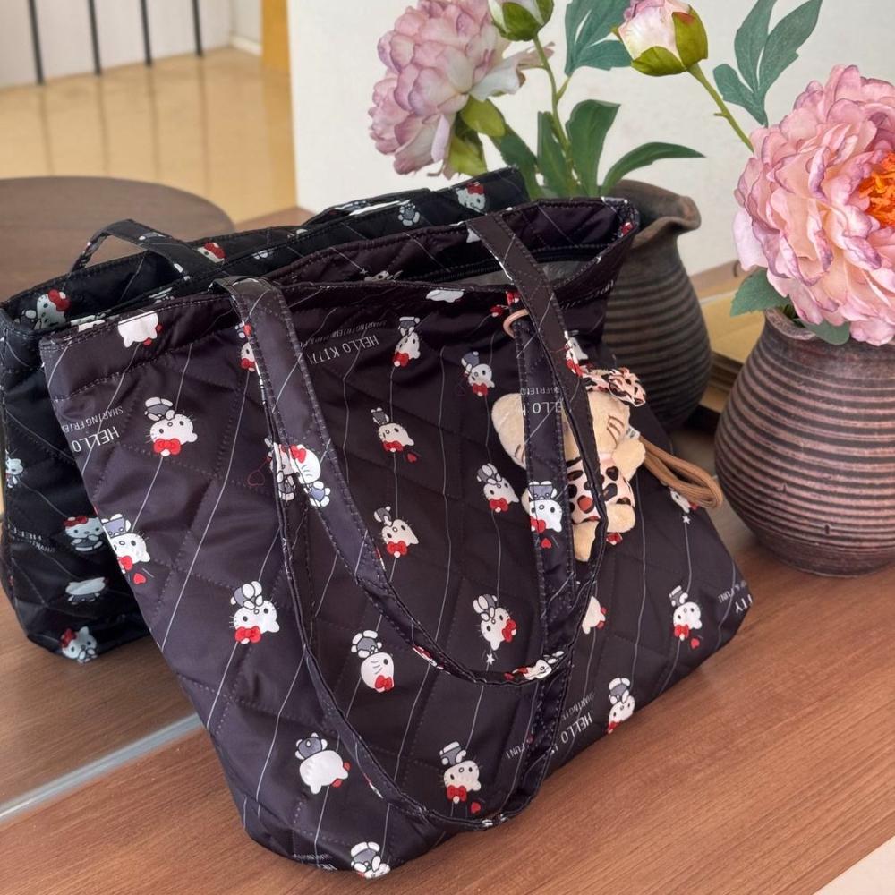 Tote bag Shoulder Bag Hello Kitty Women s Shoulder Bag versatile Kawaii Handbag Women One Shoulder Commuter Tote pouch