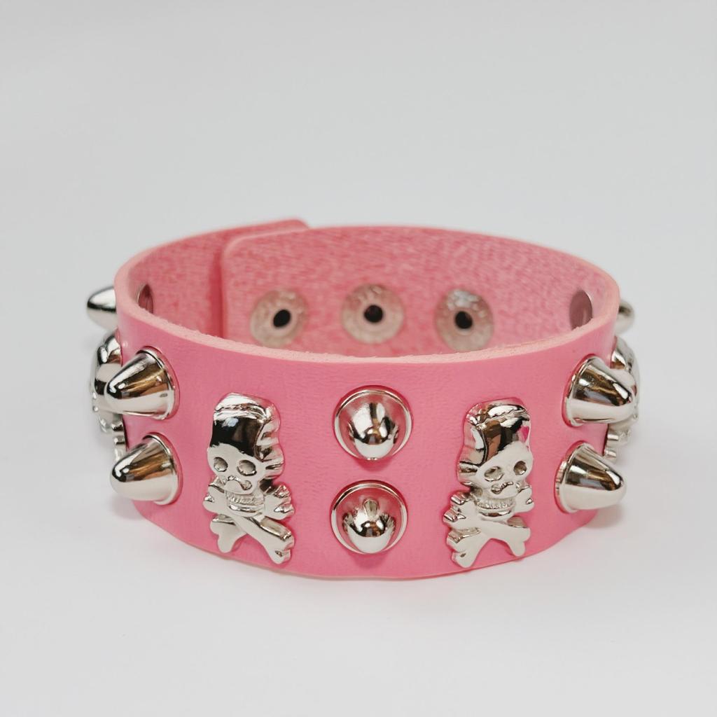 European & American Multi-layer Leather Skull Rivet Punk Bracelet
