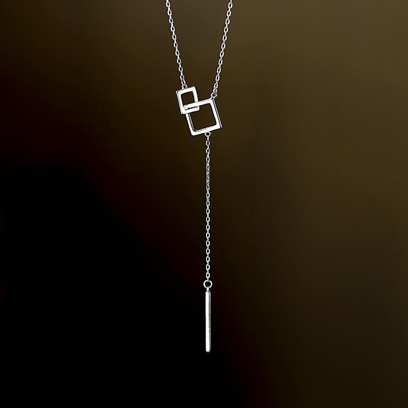 

Срібна геометрична квадратна підвіска 925 проби на довгій ланцюжку з китицями Весільні прикраси Ланцюжок для светра для жінок 45cm