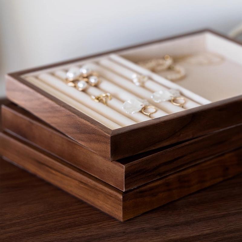 Counter Jewelry Display Tray Large Capacity Ring Earrings Display Trays Showcase Wooden Women's Jewelry Organizer Displays Props