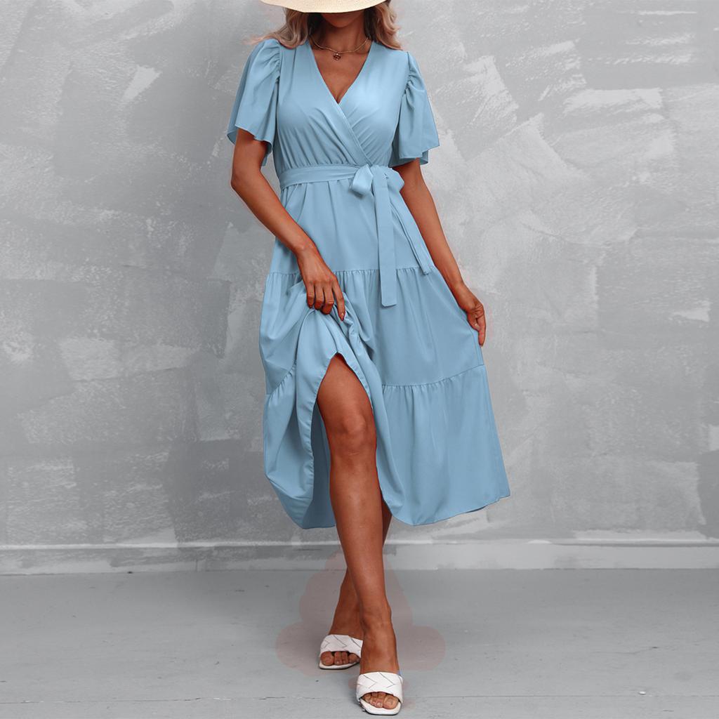 Modisches Damen Sommerkleid in Farbe mit V-Ausschnitt, kurzen Ärmeln und Bindung für den Strandurlaub