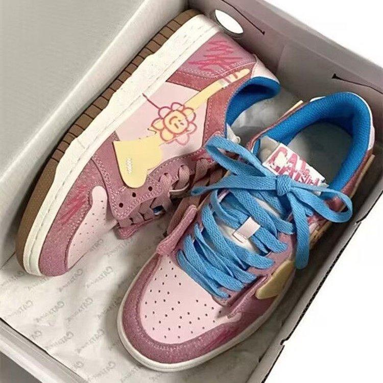 Campus Style Graffiti Single Shoes Women's 2025 Spring New Ins Foreign Style Casual Little White Shoes Mori Sports Board Shoes Women