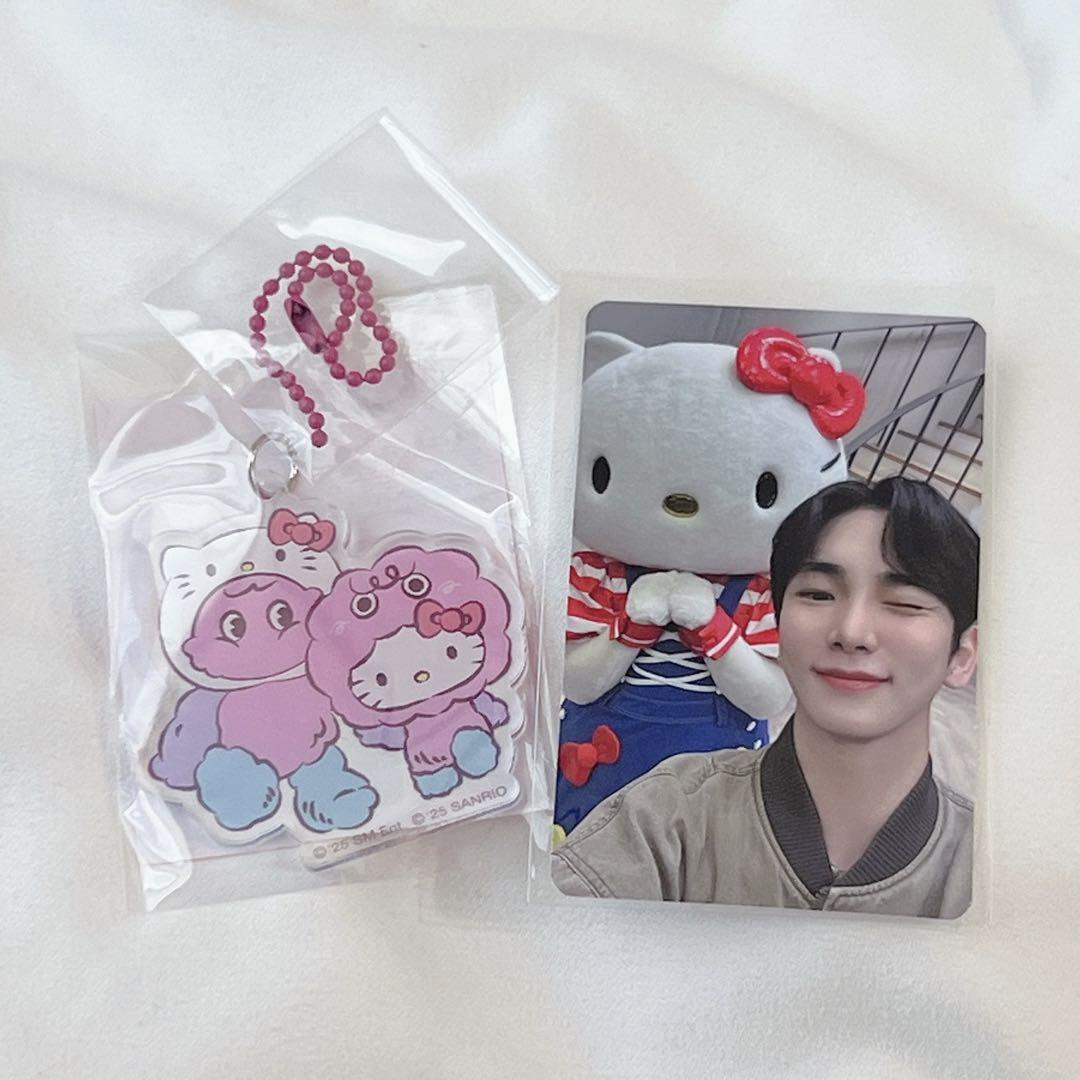 

[USED] Korea Limited SHINee Key Acrylic Key Ring Kitty Popup Boxiri