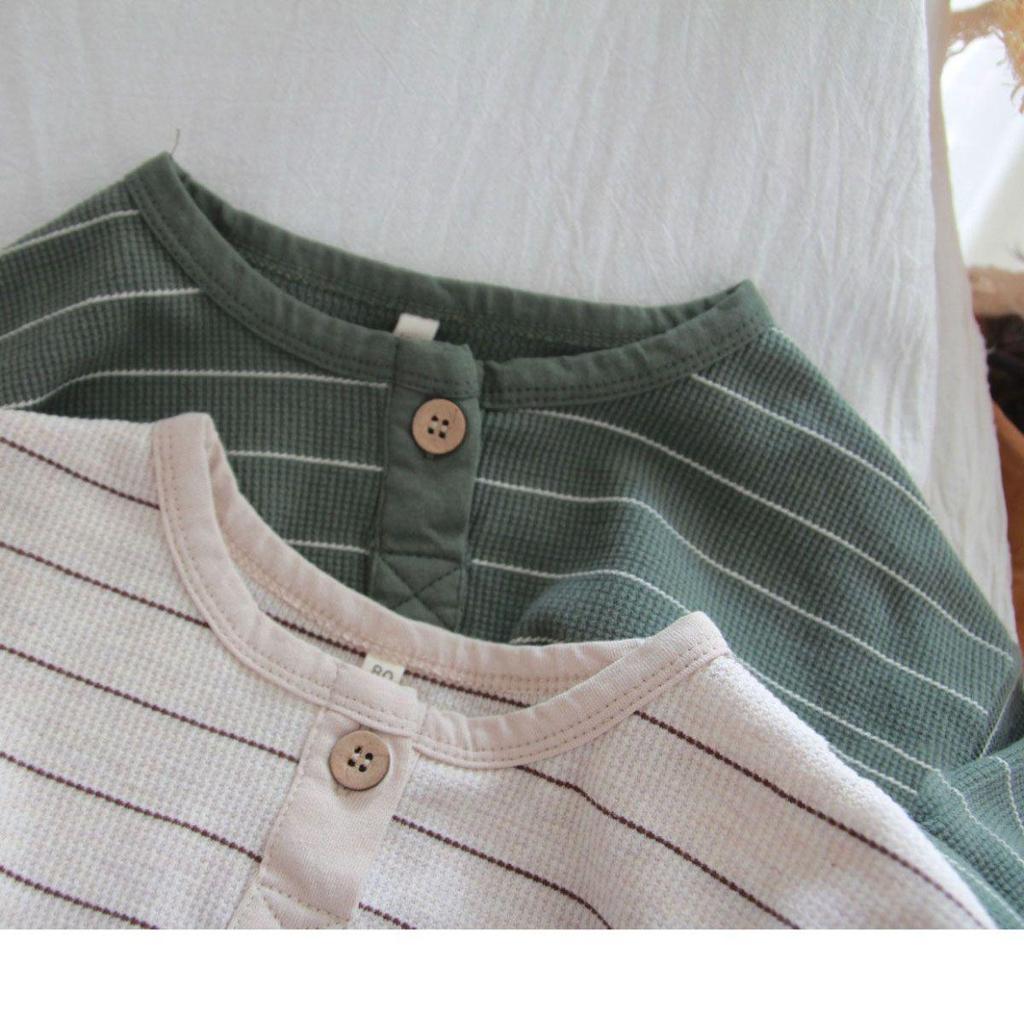 Korean Style Boys' Striped Retro T-shirt - Round Neck, Spring Fashion