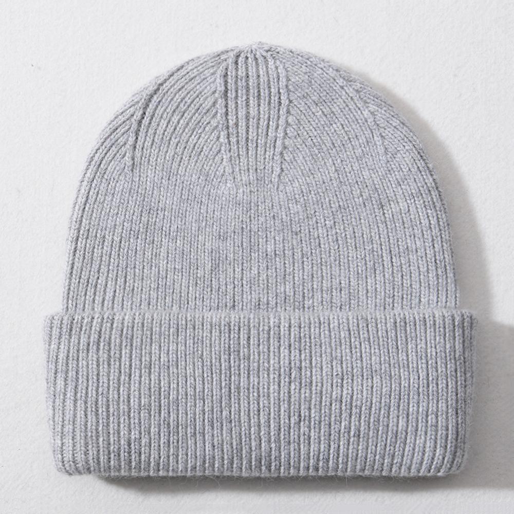 Custom Wool Beanie Hats for Women Luxury Warm Lambs Wool Knitted Winter Bennie for Business Travel Hand Drawn Logo