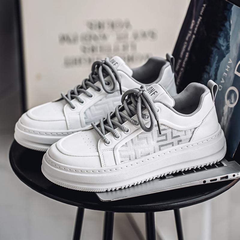 

Мужская повседневная мода для студентов, удобные кроссовки для мальчиков, трендовая мягкая подошва, дышащая обувь 44 белый/серый