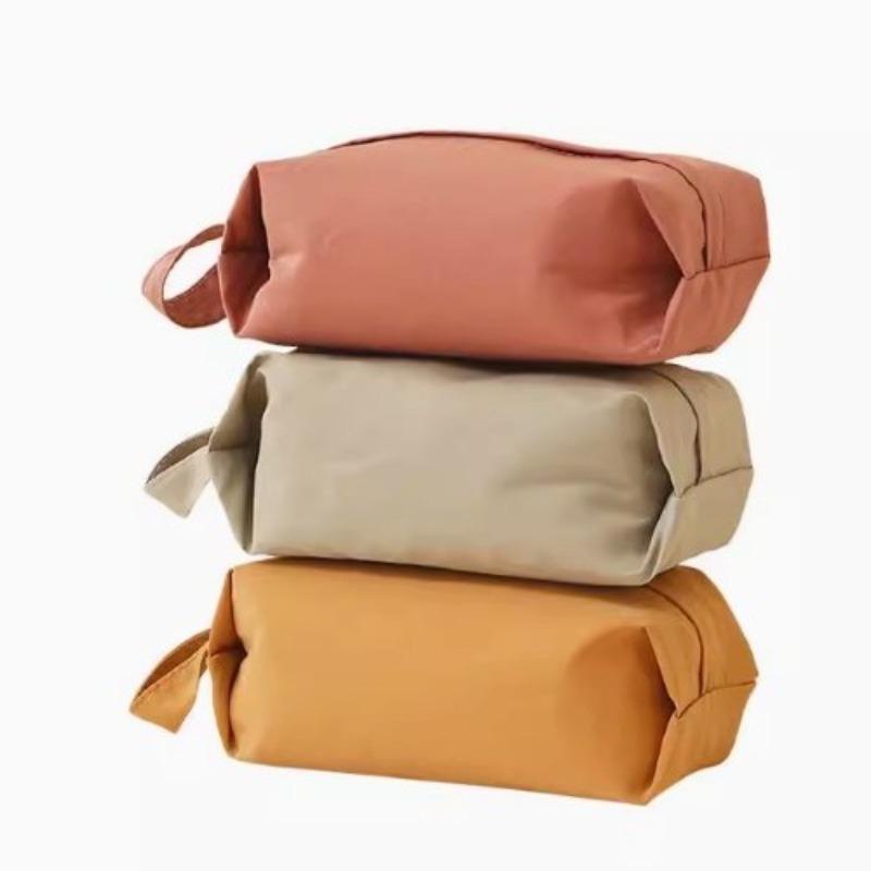 Cestovní spodní prádlo, slipy, ponožky, úložné tašky, zavazadla, tašky na třídění a organizaci oblečení, ruční přenosné tašky